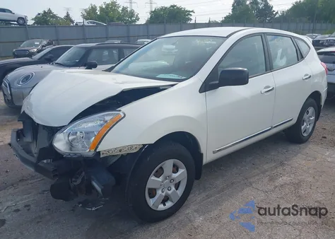 2013 Nissan Rogue S z USA, uszkodzony, nr VIN JN8AS5MV3DW625257